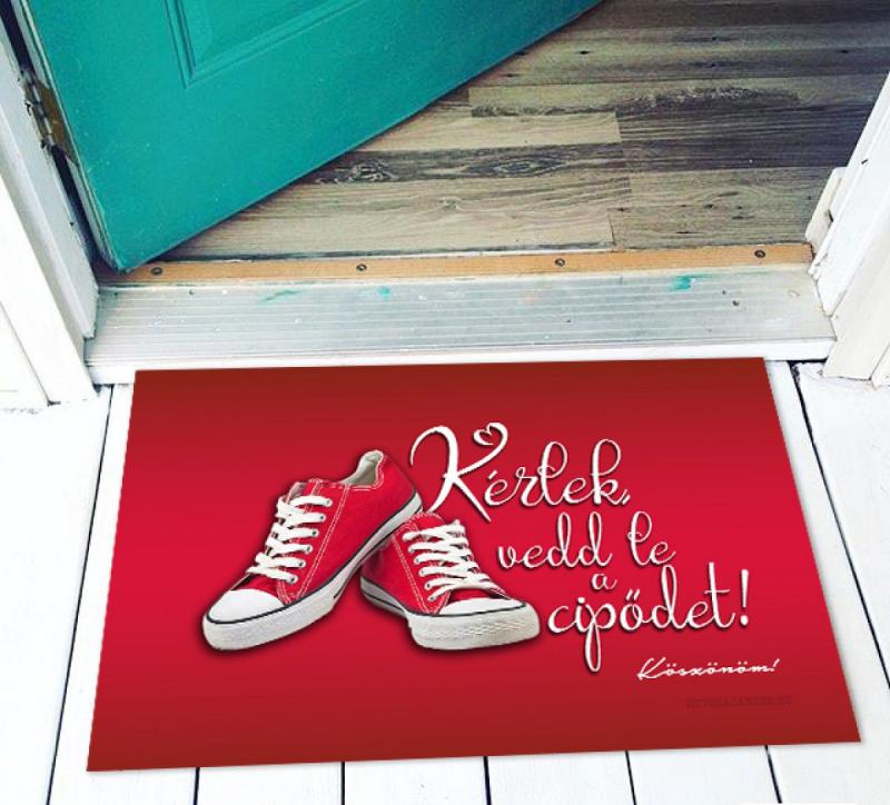 Vicces Lábtörlő – „Kérlek vedd le a cipődet” felirattal piros