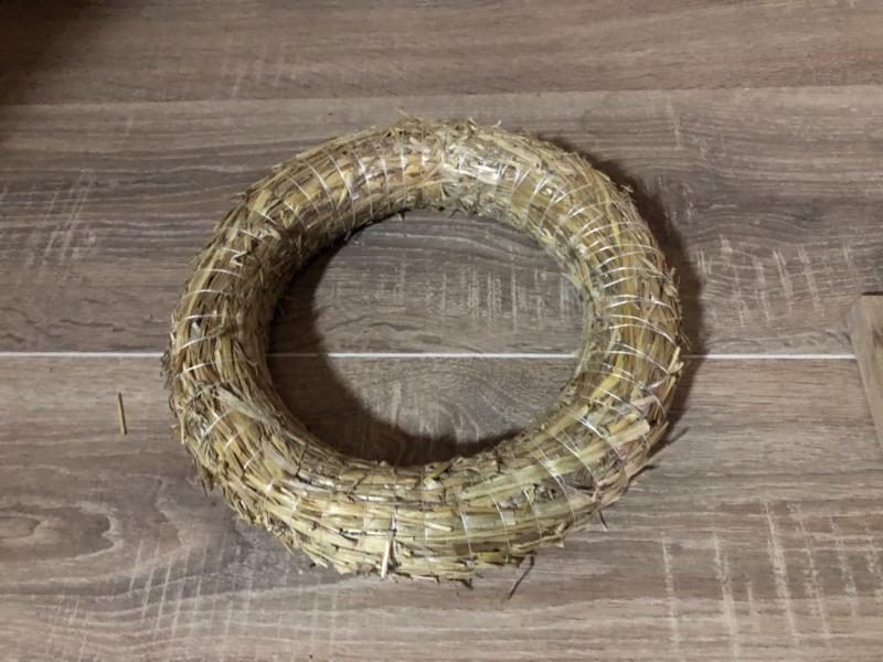 25 cm átmérőjű / 5 cm vastagságú