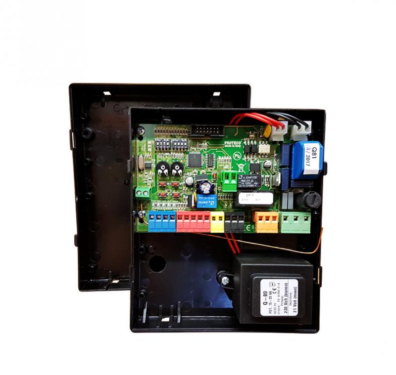 PROTECO Vezérlés, egymotoros, 230V-os, tolókapuhoz, LED-es