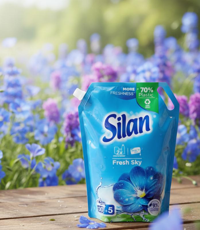 Silan Fresh Sky Textilöblítő koncentrátum utántöltő-A felhőtlen frissesség élménye (130+5 mosás) 1,485 liter