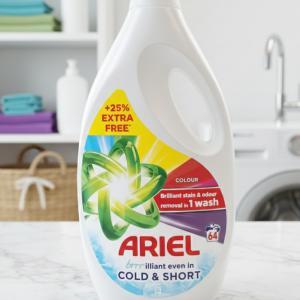 Ariel cold&short; folyékony mosószer 64 mosás 2,112 liter