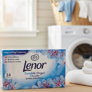 Lenor Spring Awakening Illatkendő (34 db)