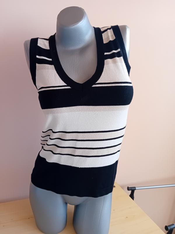 Női felső Next (38, M)