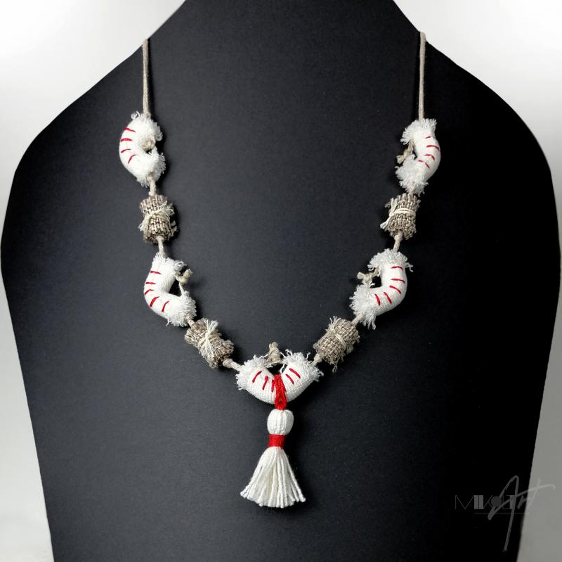 ● Bohó textilnyaklánc, vidám textilgyöngyökkel●