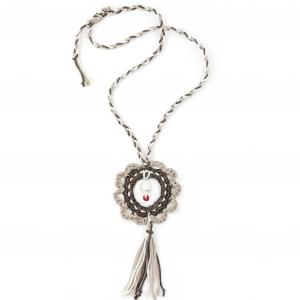 ● Horgolt boho textilnyaklánc virágmedállal●