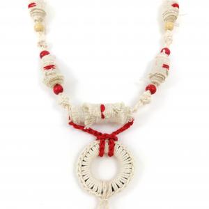 ● Hosszú textilnyaklánc, horgolt medállal, bojttal●