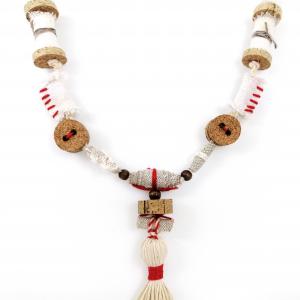 ● Rusztikus, hosszú nyaklánc textilgyöngyökkel, bojttal●