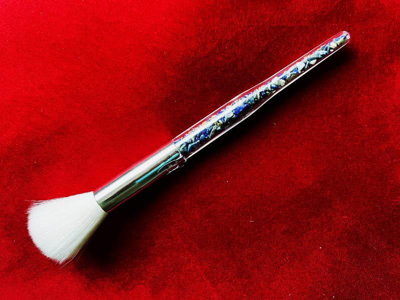 A Tiszta Égbolt Ecsete Ásvány Sminkecset