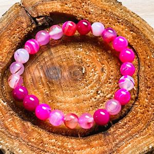 Lélekfény – Sávos pink achát karkötő