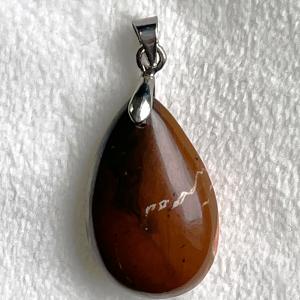 Vörös Jáspis Ásvány Medál