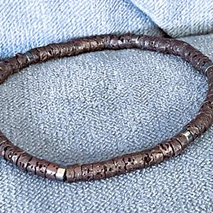 Bazalt „Vulkáni Erő” Férfi Ásvány Karkötő Hematit köztesekkel