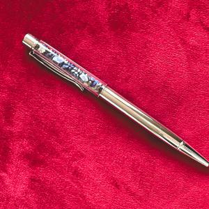 „Bölcsek Írása” Lápisz Lazuli Ásvánnyal Töltött Golyóstoll