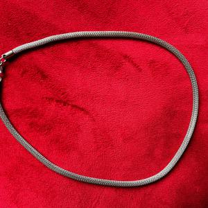 Erő és Tartás – Vastag orvosi acél lánc