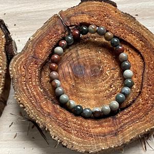 Sivatagi Vándor – Polikróm jáspis karkötő (6-7 mm)