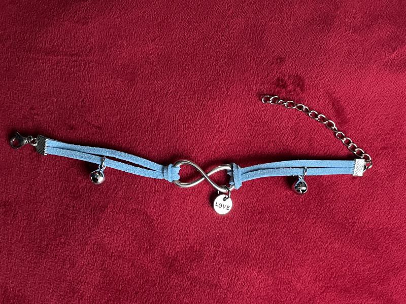 Világoskék Bőr Karkötő