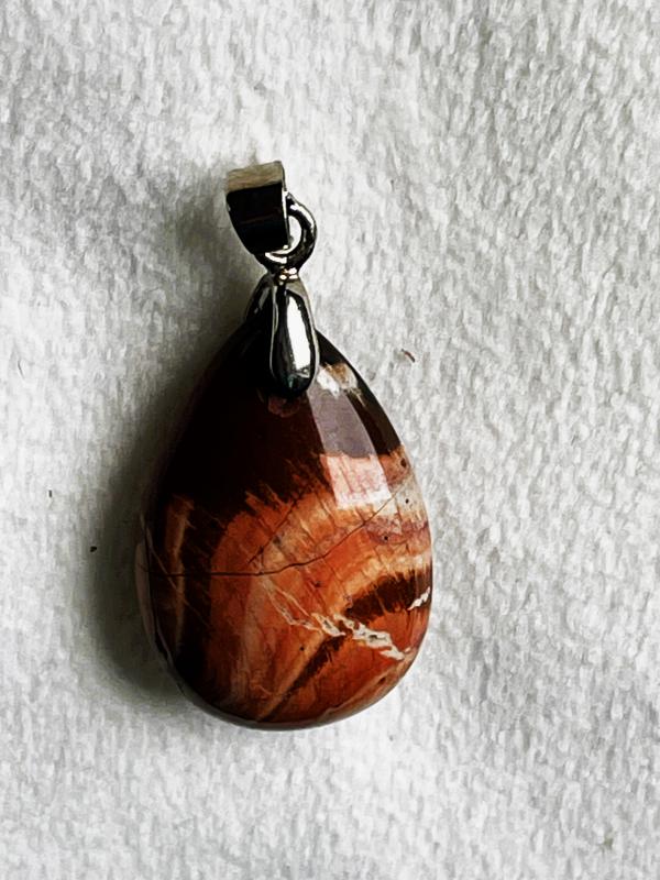 Vörös Jáspis Ásvány Medál