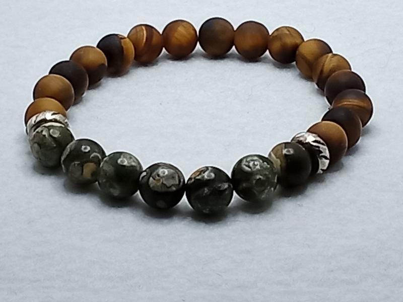 "Riolit-Tigrisszem "19,5 cm