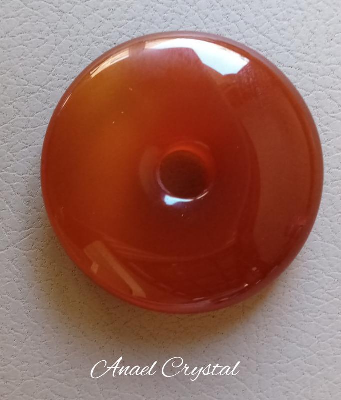 Karneol fánk medál