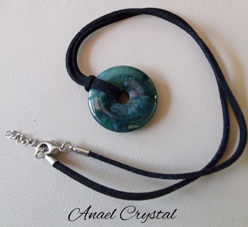 Mohaachát fánk medál bőrláncon