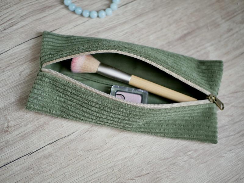 Zöld kord mindentartó