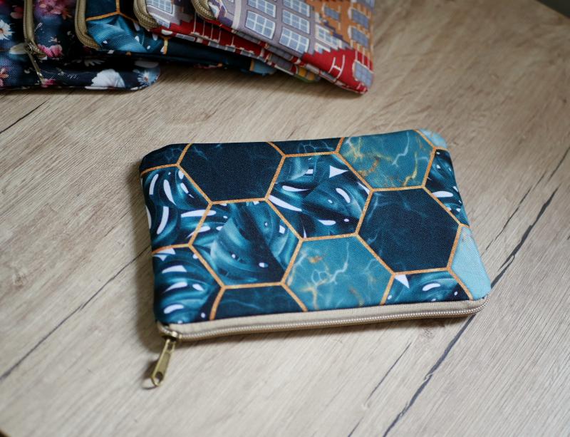 Zöld pálma neszesszer