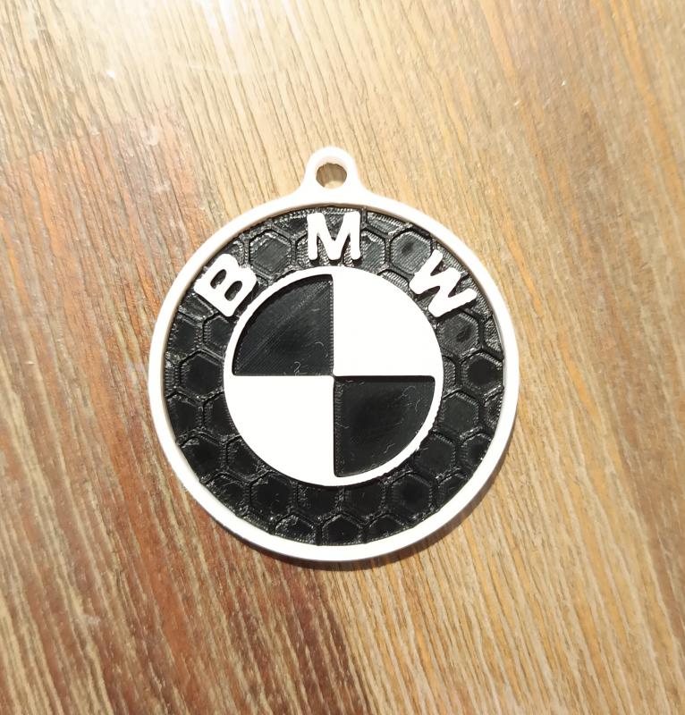 B M W