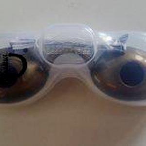 SZOLÁRIUM VÉDŐ SZEMÜVEG UV-SZEMÜVEG VADBARNA CASE