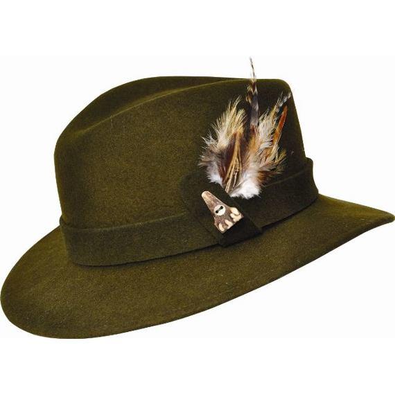 "Werra" Karimás vadászkalap toll díszitéssel