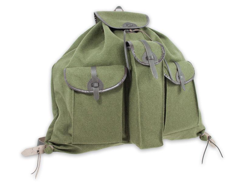 Lóden hátizsák