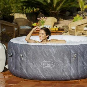 AirJet Lay-Z-Spa Boracay Smart masszázsmedence 2-4 személyes