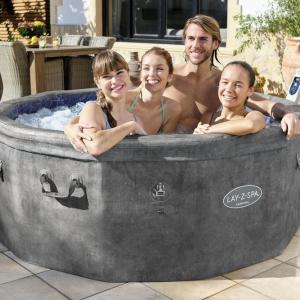 AirJet Lay-Z-Spa Carrara ThermaCore Smart masszázsmedence 4-6 személyes