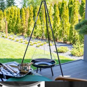 Grill készlet háromlábú állvánnyal