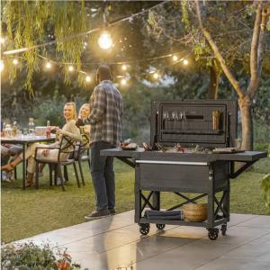 Guruló grill asztal jéghűtővel - Patio cooler & Beverage cart