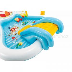 Játszómedence csúszdával - halász hajó 218 x 188 x 99 cm