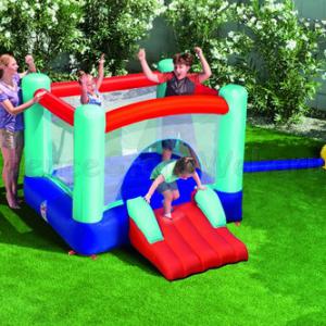 Ugrálóvár csúszdával  250 x 210 x 152 cm