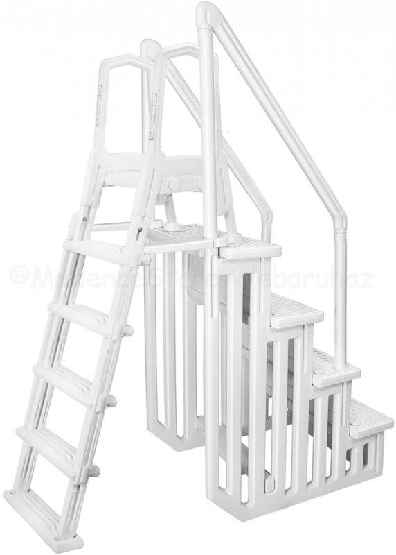 Műanyag medencelépcső külső létrával 120-135 cm-es medencéhez