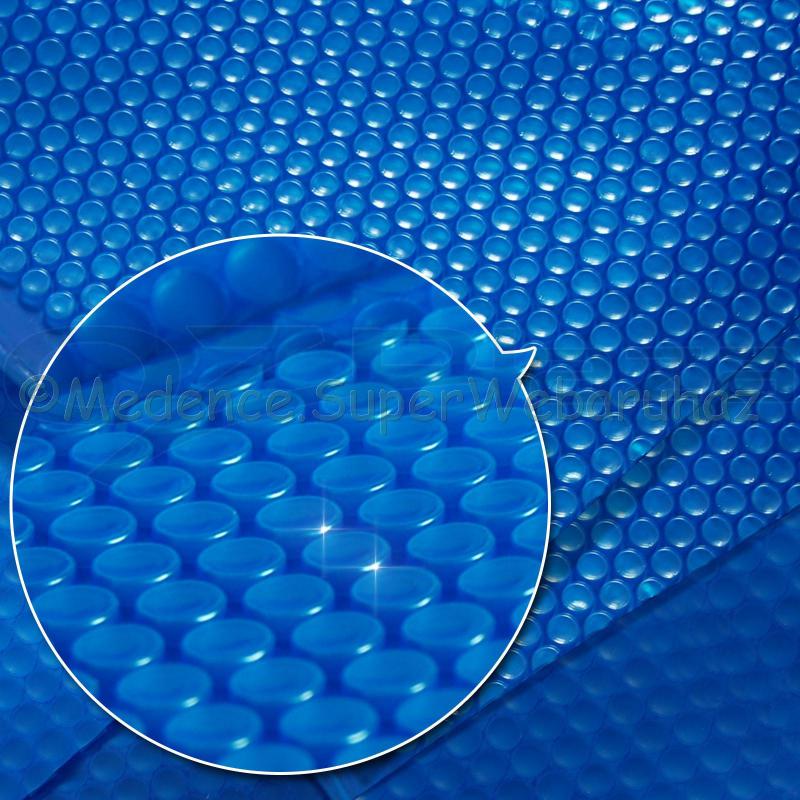 Szolár takarófólia ovális 6,1 × 3,75 m 300 µ, UV védelemmel