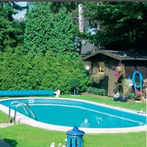 Monaco medence 3,2 x 5,25 x 1,2 m homok stílus