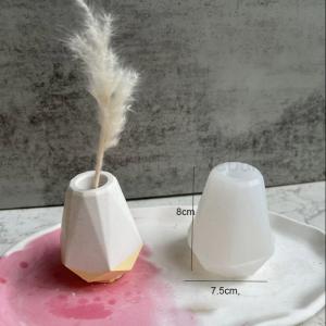 Professzionális szilikon öntőforma - váza 8 x 7,5 cm