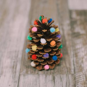 Zsenília golyó- pompon 0,5 cm 50 db vegyes