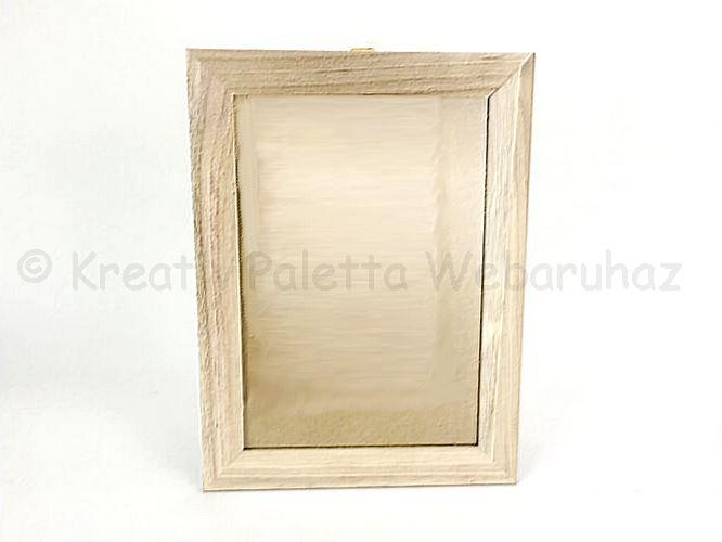 Fa képkeret  A4-es képhez