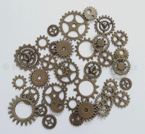 Fém díszítőelem - fogaskerék 1- 2,5 cm 30 db