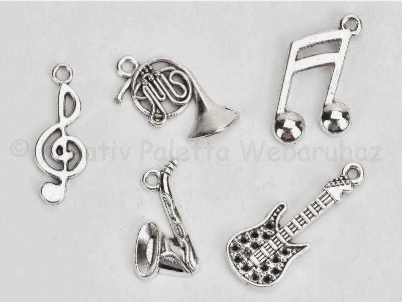 Fém medál - hangszerek 5 db