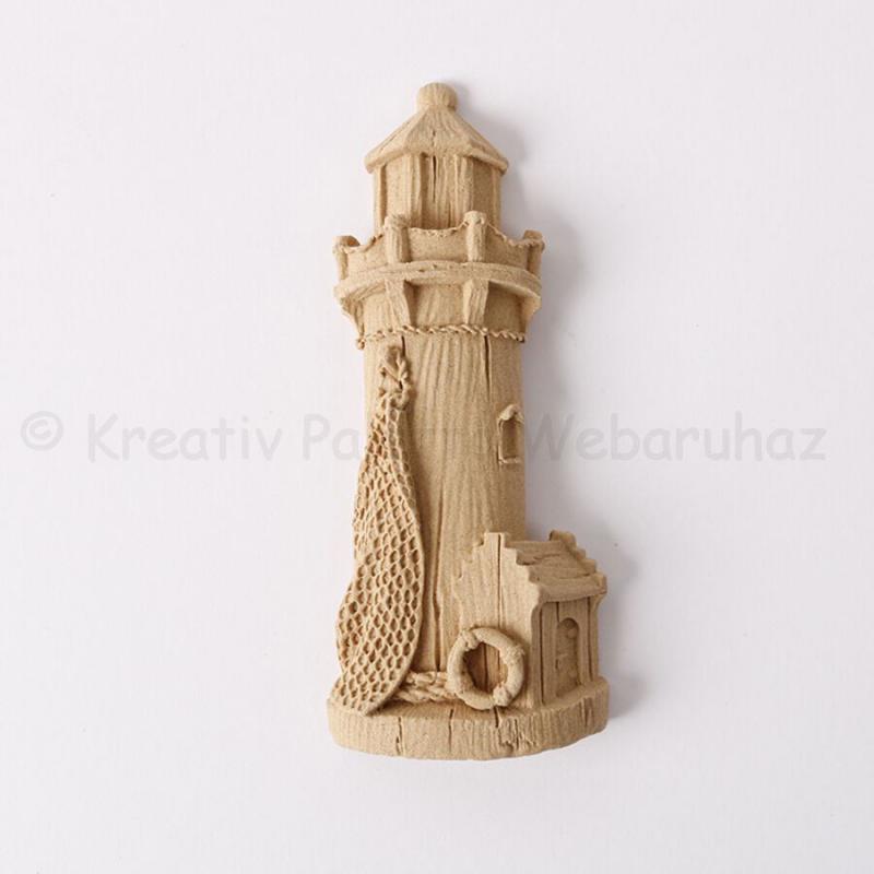 Hőre lágyuló fa - Világítótorony 9 x 4 cm