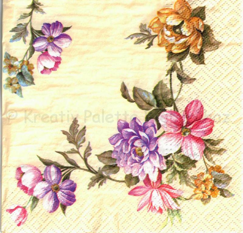 Szalvéta - virágok, krém