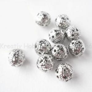 Áttört, csipkézett golyó köztes 6 mm 10 db