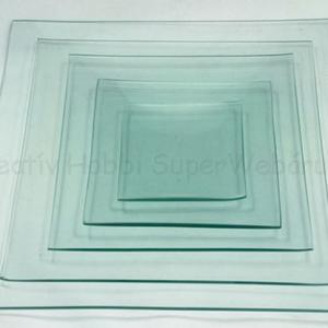 Négyzet alakú üvegtál, többféle méretben