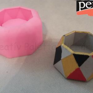 Szilikon öntőforma - szukkulenstartó 8 x 8 x 4,5 cm