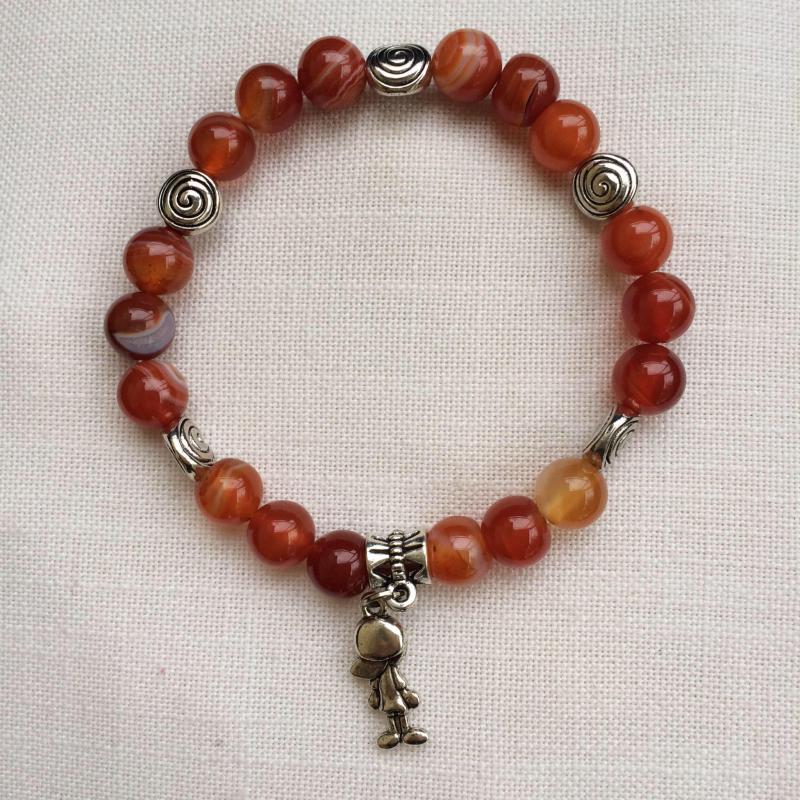 Karneol egyedi ásvány karkötő