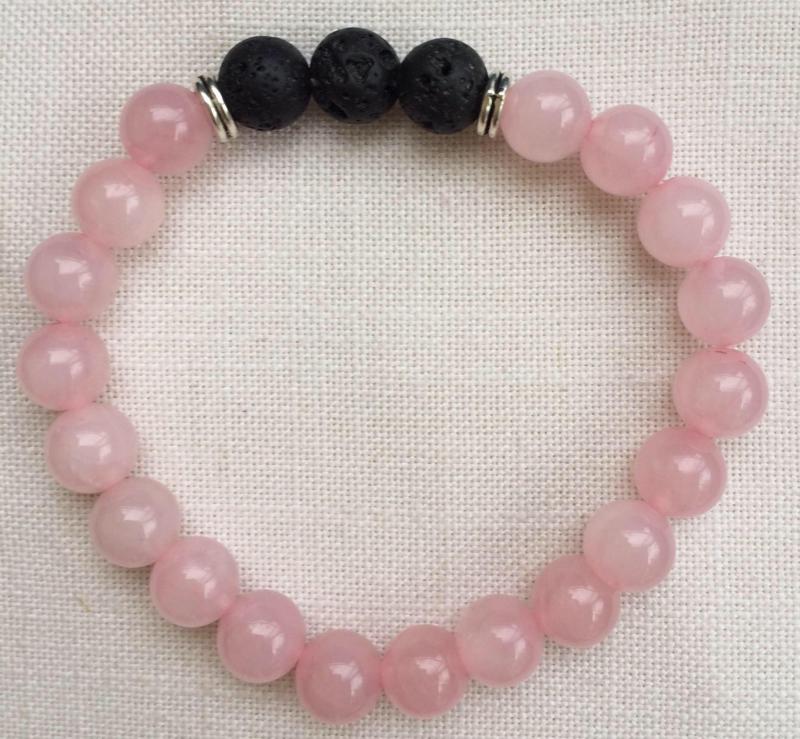 Rózsakvarc-lávakő egyedi ásvány karkötő